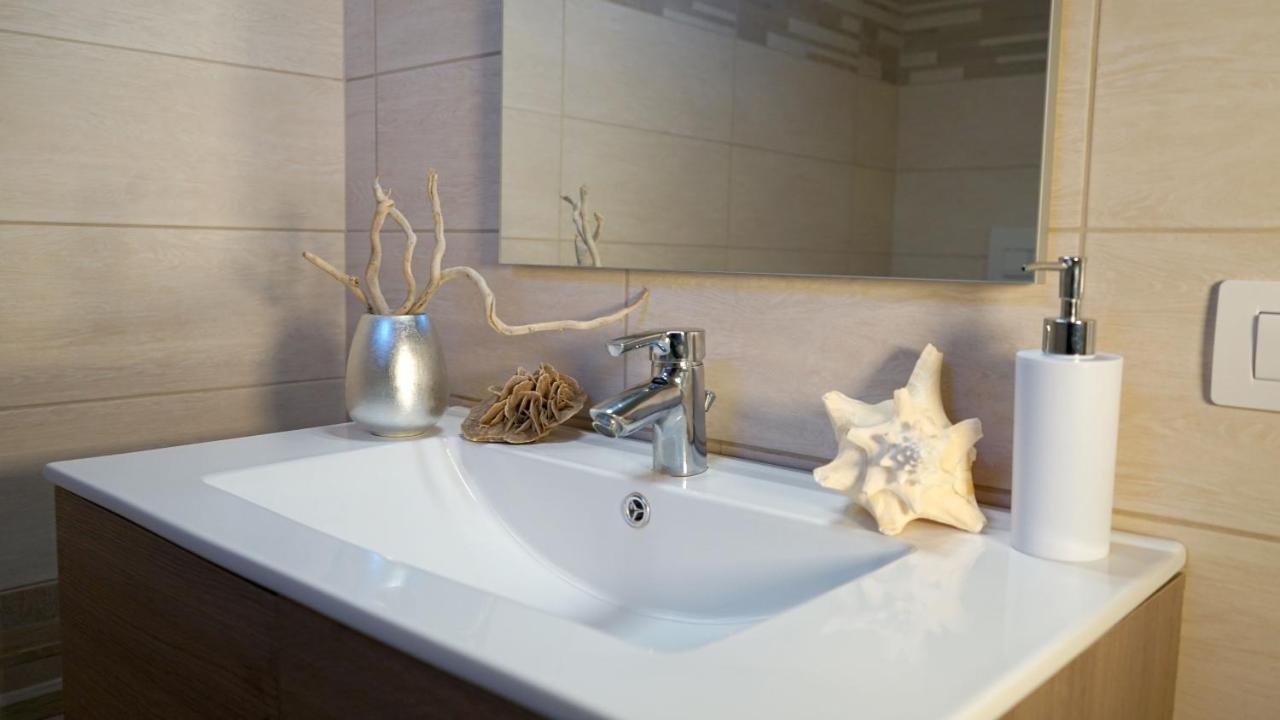 Loiacono 2 Apartment Caria
